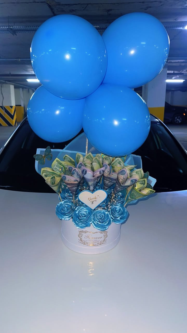 السلام عليكم
انا بشتغل تنسيقات هدايا بورد الساتان وبوكيه ورد 
لجميع المناسبات 
وباحلى الاسعار 
للتواصل

‭0751 160 9841‬
