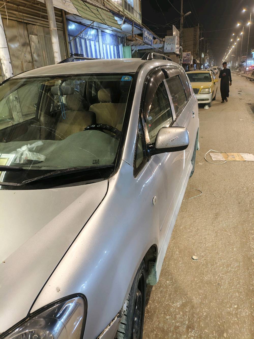 لبيع ابصم المديل 2003 جاهزه من كلشي ماعده التبريد عوزه كنبريصر السعر 110 وبيهه مجال
ممكن تذكرلي اسم الموديل بالضبط والتفصيل: تويوتا شنو؟ وهل هي بصمة/فل كامل لو مواصفات عادية؟: 
ابصم تيوته 
وين مكان السيارة بالضبط بالمحافظة/المنطقة؟ واذا متاح الفحص والمعاينة شلون الترتيب؟: 
الدوانيه غماس
شنو وضع الميكانيك والماكينة والجير حالياً؟ وهل بيها أي ملاحظات غير كنبريسر التبريد؟: 
المكينه والكير مكفولات
المستمسكات والرخصة شلون وضعهن؟ واسم التحويل/الاستمارة إذا موجودة؟: 
التحويل ثاني يوم رقم قادسيه
بالنسبة للسعر: الـ110 نهائي لو بيها مجال بسيط للمساومة؟: 
السعر 110 وبي مجال هاذا الرقم ***********