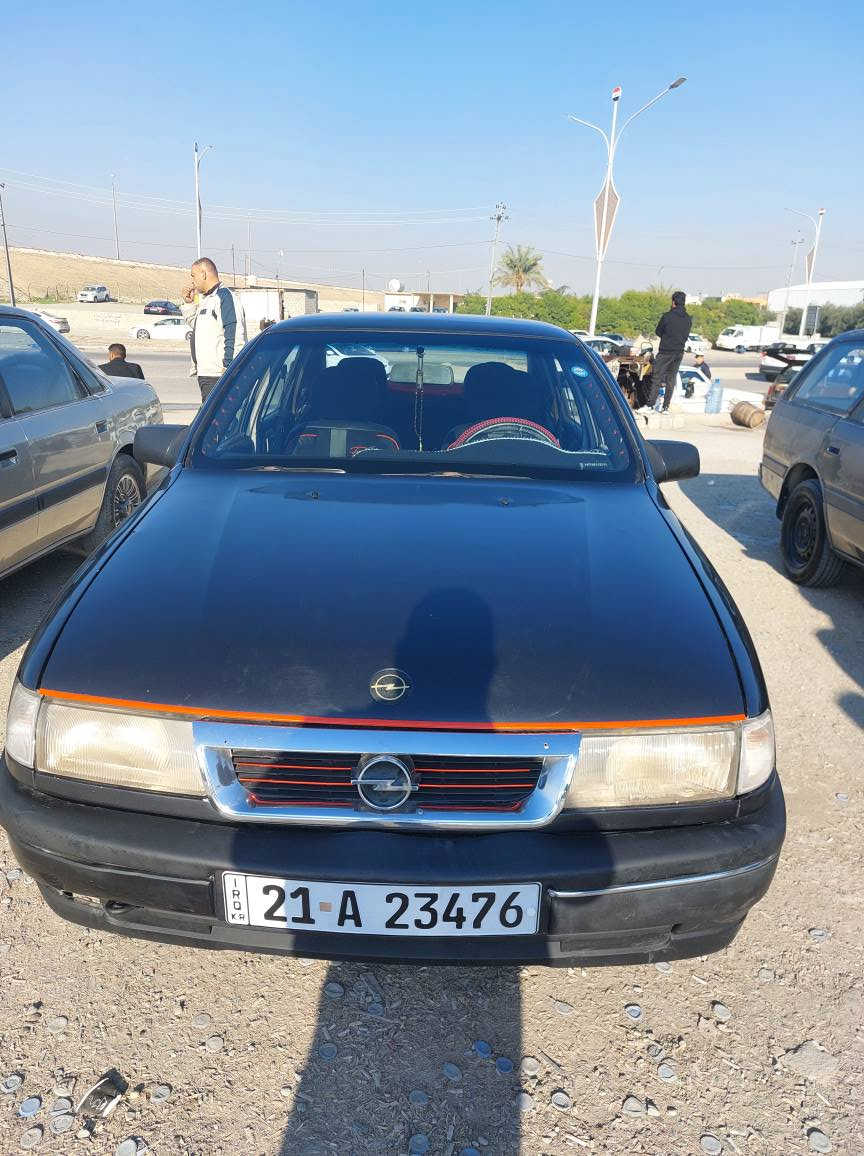 سيارة موديل ٩٠ شمالي بسمي تحويل ثاني يوم 
سيارة صبغ عام  كير وكينة بشرط حجم ٢٠ 
بطاقة بانزين موجود سعر ٣٨ ورقة 
*********** كركوك, العراق
