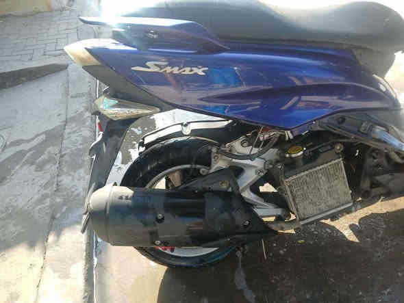 السلام عليكم دراجه للبيع دراجه حلوه نظيفه كهرباء ياكله شغال كله شغال كفرات نظيفه ماكينه حلوه وناعمه ويارا نظيفه نازل الدراجه سعر600 وبيها مجال وبيها مكاني بغداد الشعب ***********
