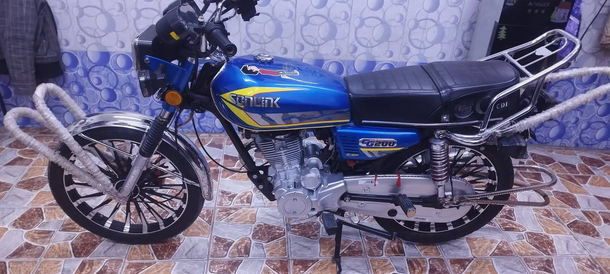 دراجه للبيع موديل ٢٥بغداد راشديه الموبايل ***********السعر٨٠٠وبيهه مجال حك الجيه
