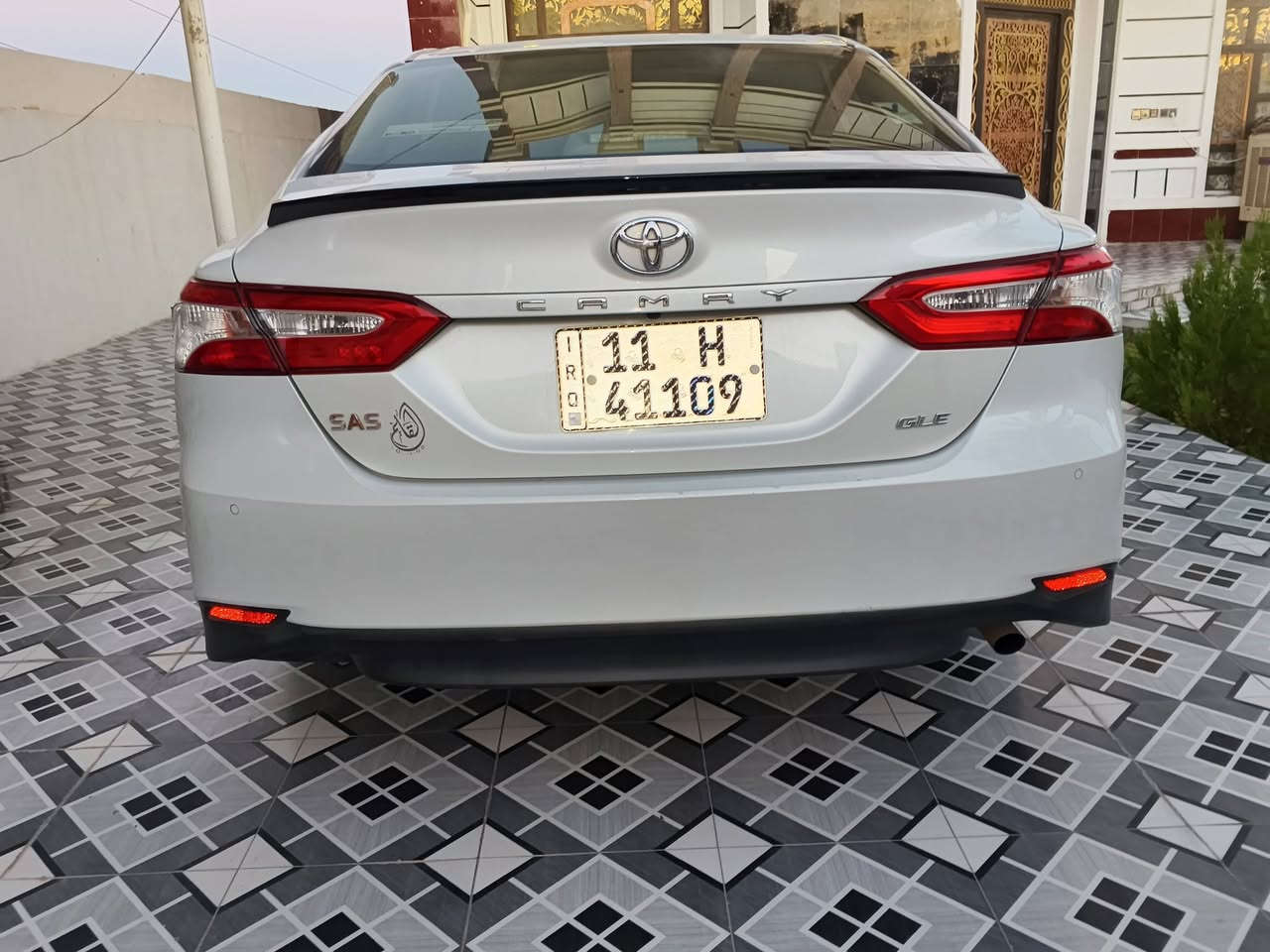 يالله سلام عليكم للبيع كامري 2019 وارد خليجي رقم بغداد مكفوله من  صبغ وضربه مكان سياره رمادي رقم *********** ثاني ***********
