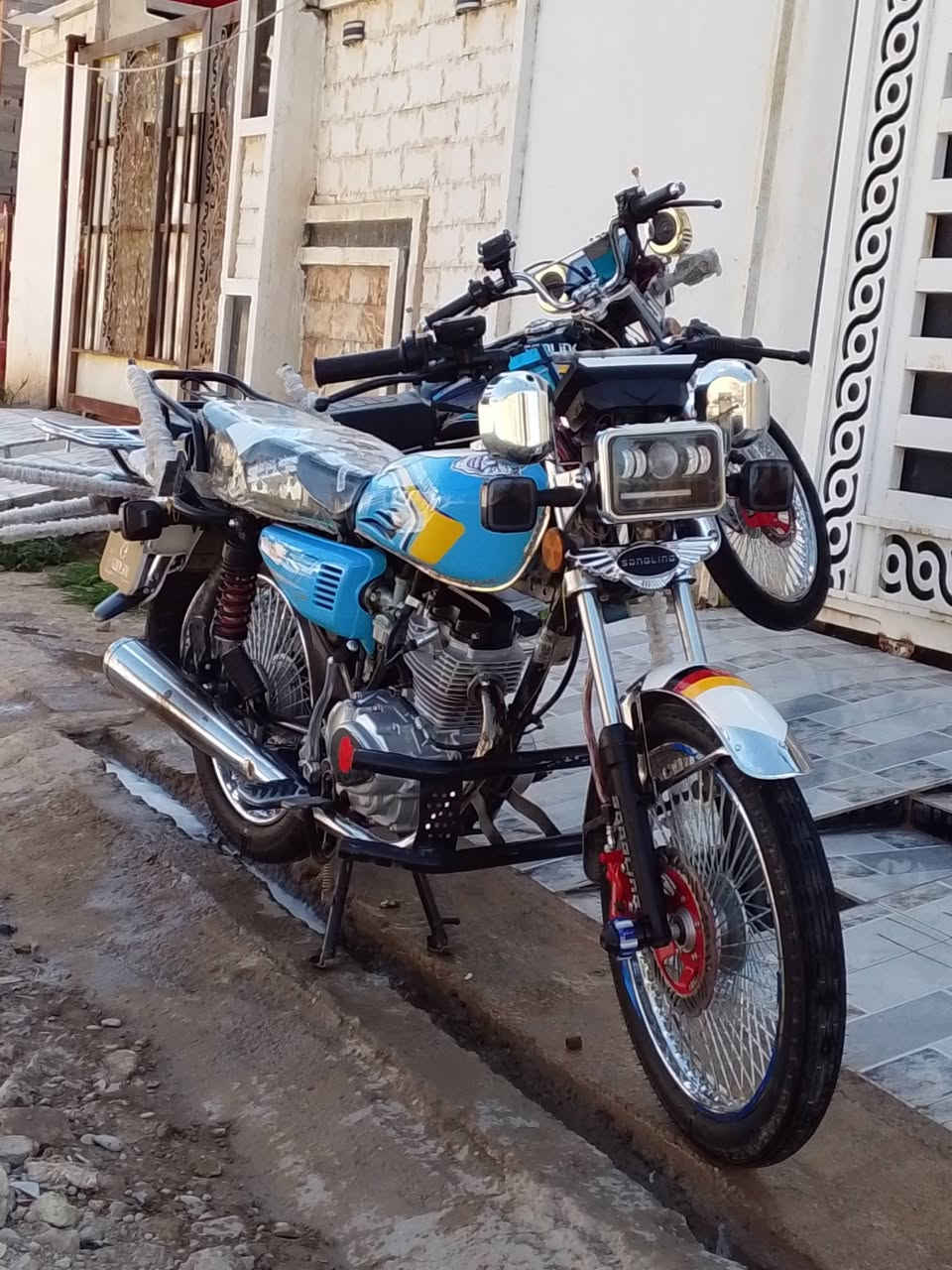 السلام عليكم تايكر 2026 البيع كفاله عامه كله شغاله محرك ما مفتوح شاشه شغاله كهربائيات كله شغاله دراجه فول وخير من الله شلعه معدل فووول مكان ديالى بعقوبه رحمه سعر 730 بي مجال لشراي رقم الهاتف للاستفسار *********** 🩵
