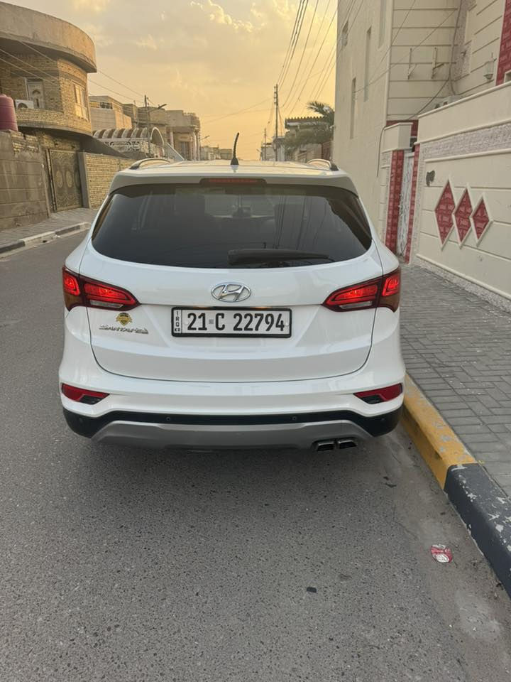 السلام عليك
رمضان 🌙 كريم عليكم 
سنتافي خليجي 
موديل 2016  رقم سليمانيه
هزه وسنويه بشهر 11 سويتهن 
تريد تحويل تريد وكاله 
  7 راكب 
محرك  2.400 دوش 
تبريد 3 قطع 
السياره جداً نضيفه 
وجاهزه من كلشي 
تخم تاير  جديد 
الحداده جديده 
سيرفس كامل عليها 
مناقصها شي من جميع النواحي 
السياره بيها جاملغ امشر علي 
والباقي كفاله 
السعر (  173 ) وبيها مجال 
بكاني البصره القبله 
 ***********  
شباب اي استفسار راسلني او اتصل 
مامتواجد دائمن بالفيس 🌹
