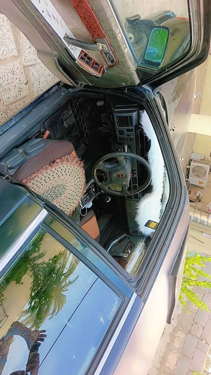 السلام عليكم
كيا بونتيشا موديل 96
مكينه وكير كفاله عامه  بلاد
تبريد قطعتيه ثلج 
صدر امامي خلفي جديد 
تخم تايرات جديد+كهربائيات كلها شغاله 
رقم ديالى مشروع وطني 
تحويل ثاني يوم
28 وبيها مجال بصيط
لعلم السياره ميحتاجلها كلشي ماعده صبغ لئن جارده
الستفسار ***********
مكان ديالى دلي عباس

