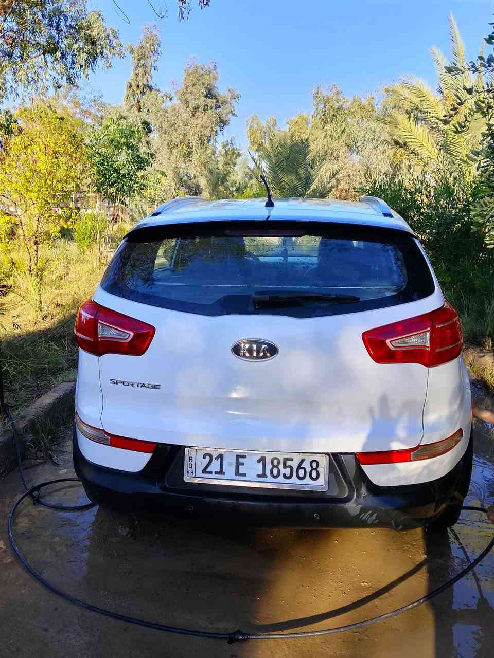 سلام عليكم للبيع سيارة سبورتاج 2013 سيارة حلوه ماشيه 141الف سنويه بسمي ثاني يوم التحويل سيارة كامله مكمله متصرف اي مصروف عليهه تدفئه تبريد شغال محرك 2000خير من الله  محرك وكير مكفولات السعر 145وبيهه مجال العنوان ديالى ناحيه ابي صيدا الرقم ***********

