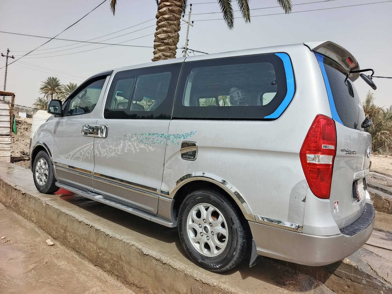 السلام عليكم سياره للبيع موديل 2010 مسكر اصل سياره مال جناي خير من الله جير عادي سعر 120 مكان بابل حمزه الغربي***********
