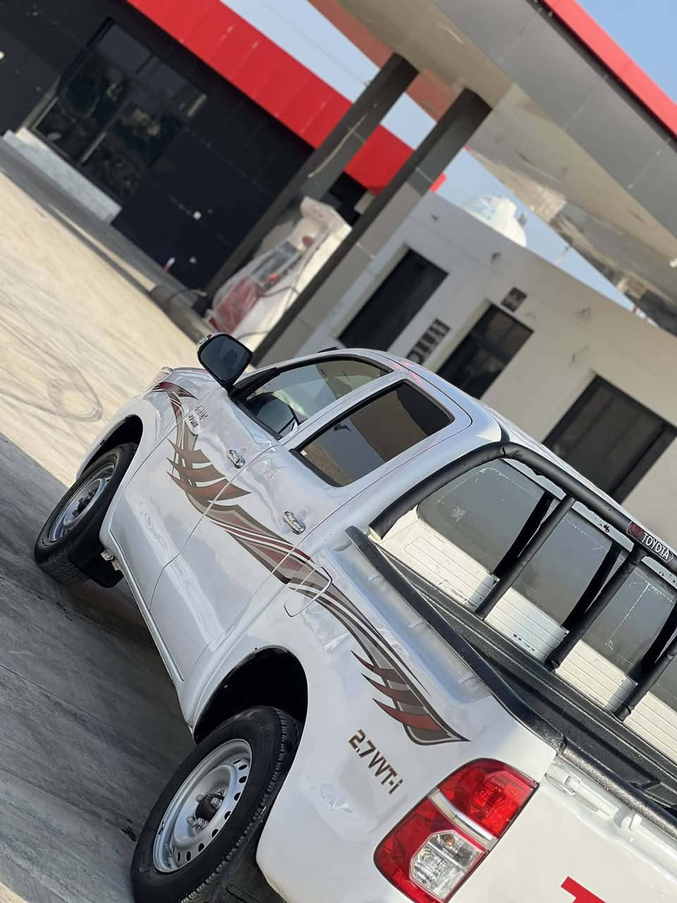 مەرزیەحلوج 2011پێشی کراوەتە2014سەقفوشانی بۆیاخ نیە گێڕومەکینەوئەکسل بەشەرت ماڵی دۆستە بەشەرت حاسیبە توندوتۆڵا سحری 87مەجال شوێن ڕانیە 075106303 78
