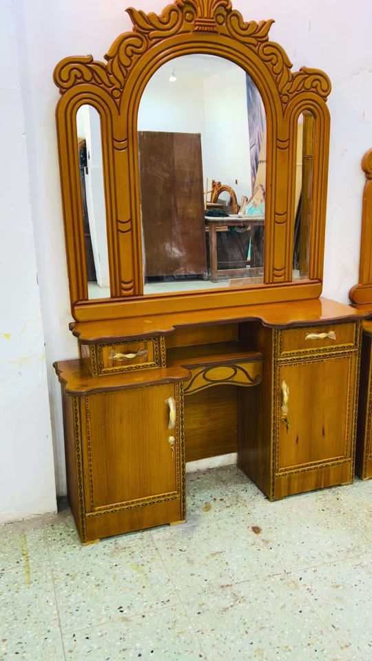 غرفه ام الخمسه ملحق ⚜️ مستخدمه شي قليل نضافه99‎%  سعر700 بغداد مدينه الصدر اكو توصيل🚚  ***********
