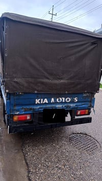 كيا ابو عيون • ٢٠٠٢ • رقم صلاح الدين