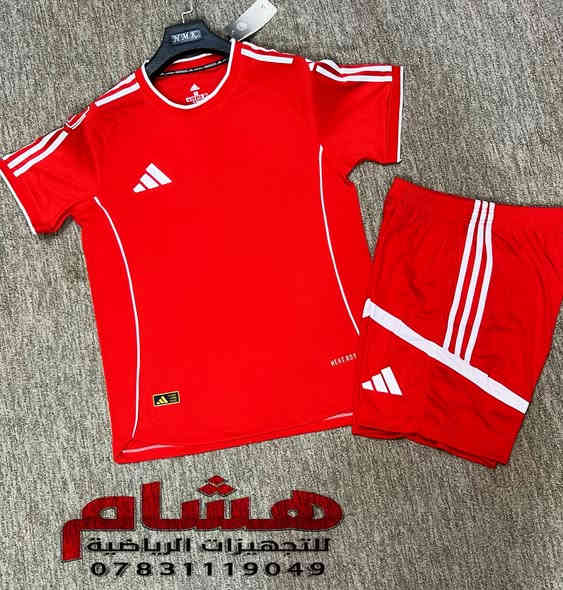 جديد تجهيزات هشام الرياضيه 
     دريس وشورت أديداس خامه تايلندي اصلي 
                              صنع خصيصاً الى تجهيزات هشام 
         قياسات M - L - XL - XXL  
تجهيزات هشام النجف الأشرف حي الانصار قرب عدادية علي الوردي مقابل شارع الاسكان *********** وتساب
