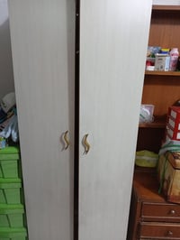 دولاب • ١م×٢م • خشب درجه اولى