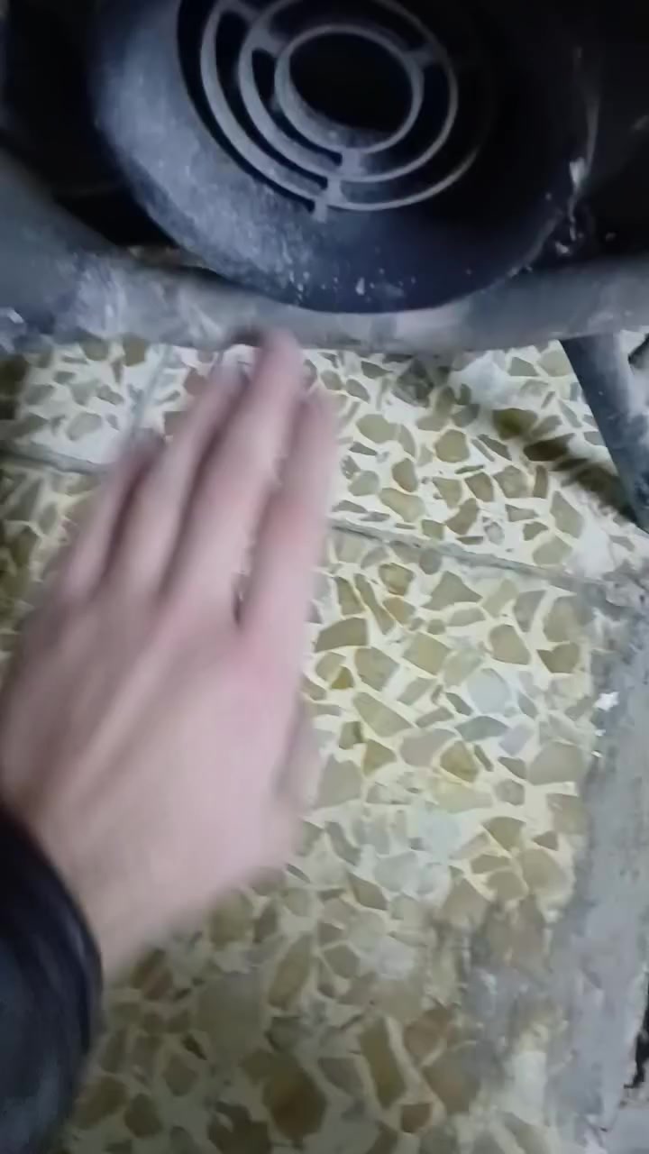 Kurdi عربي 
Kurdi: max fs 2021 yabani 🇯🇵
xeraye 120 
makina nakrawatawa. 
Kabrita w shuta y nweya
Makinaka zor paka 
slf w hndri esh dakat. 
Gech electronya
S3r 300 w m3amala 
***********
عربي: دراجة اف اس ياباني 🇯🇵موديل ٢٠٢١
 سرعة ١٢٠
 مكينة غيرمفتوحة
. كابريتر وشوتة جديدات 
 .مكينة كلش نضيفة ونشطة 
سلف و هندر شغال. 
عداد إلكتروني 
السعر ٣٠٠  و بي مجال
   ***********
