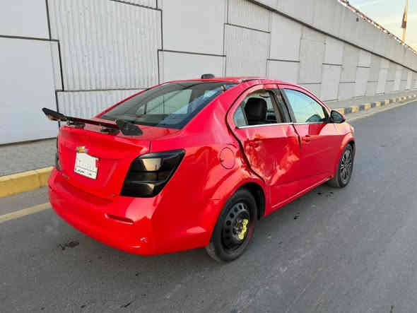 السلام عليكم خوان للبيع شوفرليت سونك موديل 2020 رقم بغداد ألماني باسمي  شرط التحويل السياره بيهة حادث ابيعها علة حادثهة كير ومكينه وحدادية جدد الاستفسار الاتصال *********** مكان بغداد بغداد
