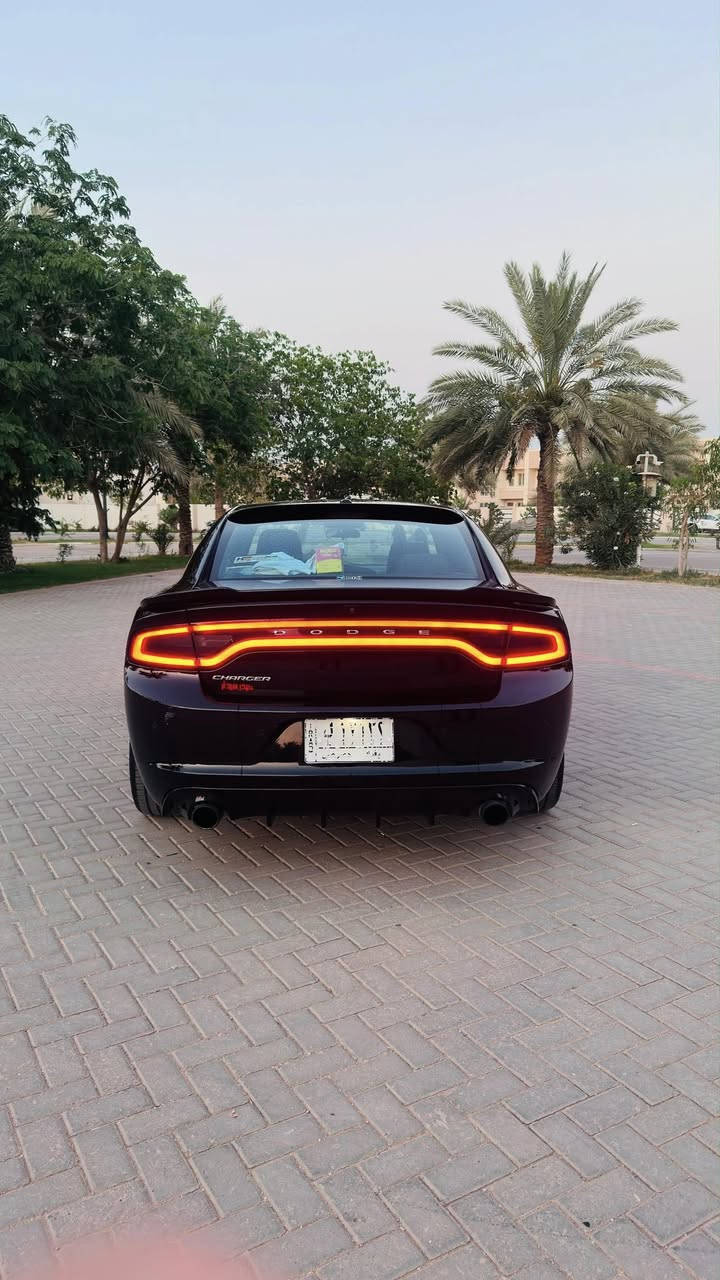 السلام عليكم
دودج جارجر 2023 النداء الاخير 
خليجي 
اللون اسود
المواصفات فئة sxt 
الممشى 33 الف كيلو متر 
رقم بغداد 
مكان السيارة كربلاء 
السعر 275$ 
المالك الاول ماخذها من الوكالة (وكالة حيدر سيدار) 

للتواصل ***********
