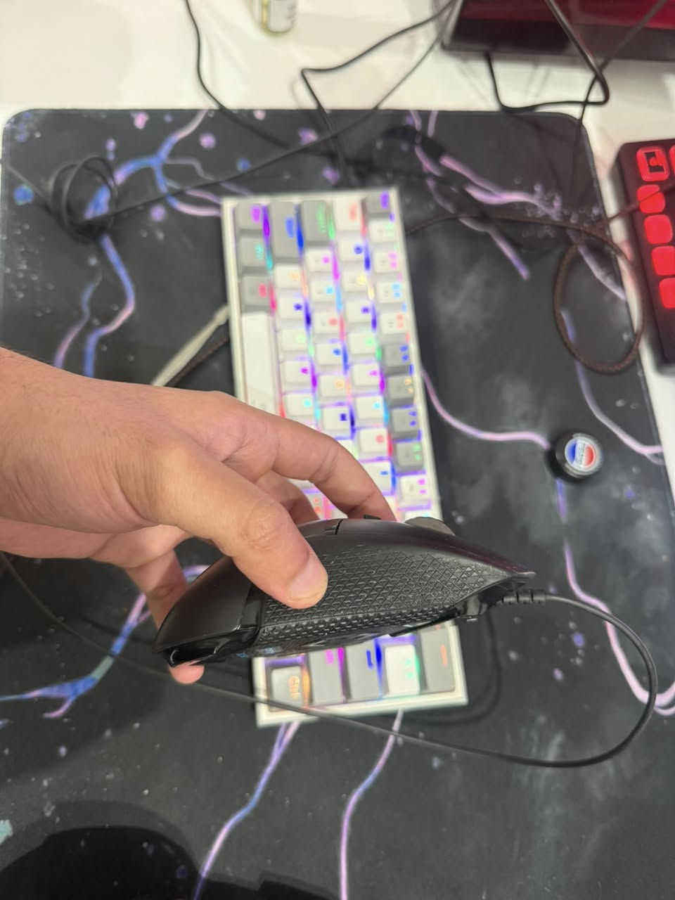 السلام عليكم كيبورد ريدراغون ميكانكل 60% ريد سويتج
وماوس لوجتك g502هيرو 

نظيفات مثل متشوفون كدامكم استعمال قليل

سعرهن اثنينهن 75
مكاني بغداد العامرية وماعندي توصيل


**إذا كنت صاحب هذا الإعلان وتريد حذفه لأي سبب، رجاءا أرسل رسالة إلى الدعم الفني**