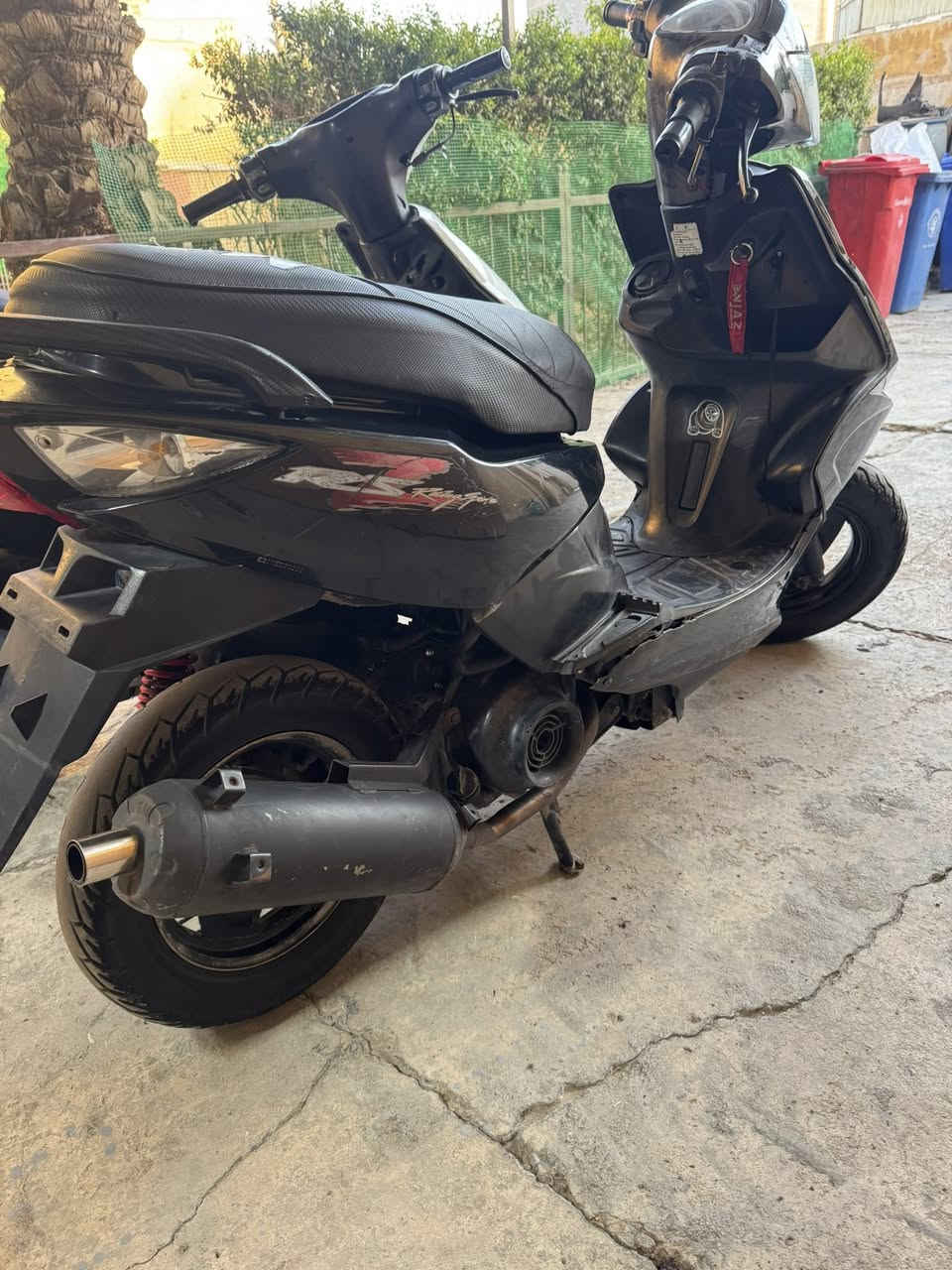 سلام عليكم ماكس مضلع دراجة بلادية  سعر 375. وبيهة مجال مكاني حي القاهرة بغداد /‭0770 608 8312‬
