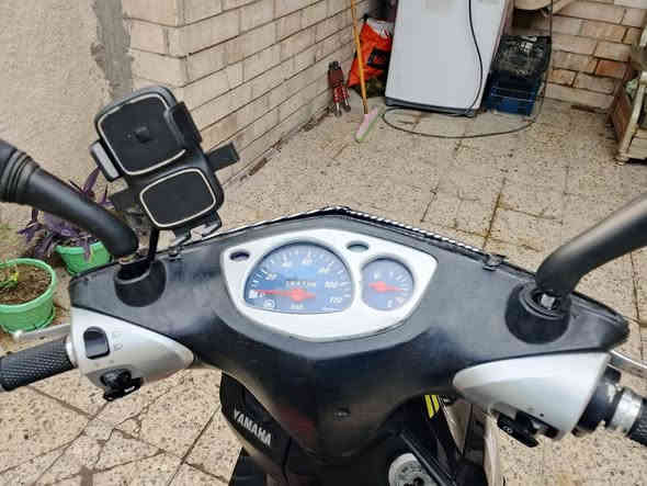 سلام عليكم سكنز نثيه 110ياباني دراجه نضيفه شوفت عينك محرك مامفتوح سلف هندر دراجه نكره 
مامتعوبه تايرات جدد مكاني بغداد البياع /***********استفسار اتصال فقط سعر 700وبيه مجال حك الجيه
