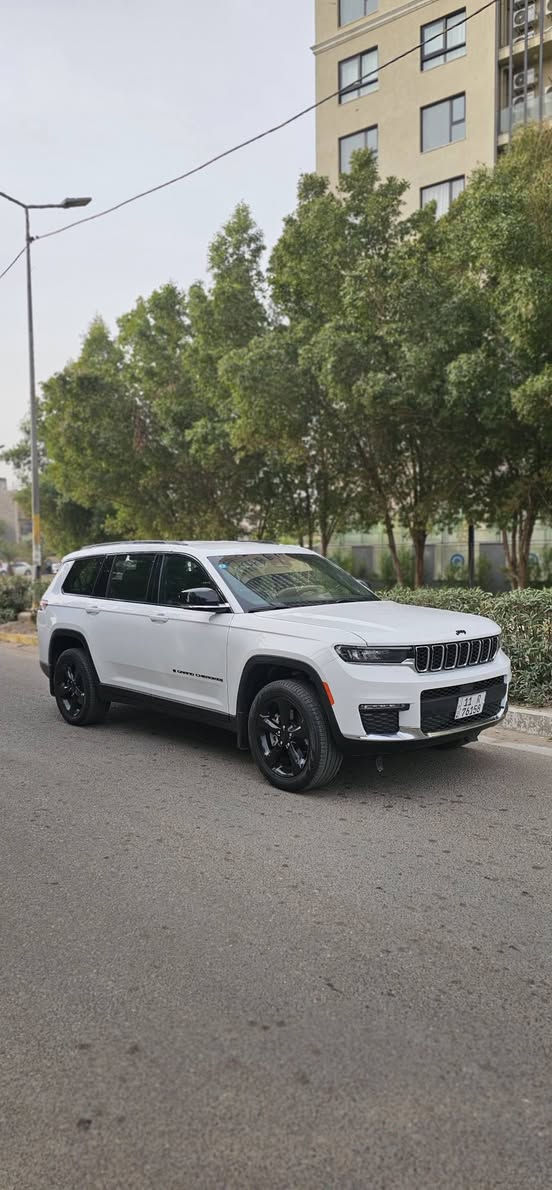 جيب لمتدد 7 راكب موديل 2024 وارد أمريكي داخله [ كتاب ذو الشهداء ] وكاله عامه للمشتري حادثها موضح بالصور تبديل بنيد او جاملغ امامي الايسر والجاملغ الامامي الايمن  امبدلات او مصبوغات ايرباك دركه او دشبول ضاربات ومصلحات رقم بغداد الجديد الشواصي مكفولات السياره جاهزه    ماشيه 19 الف ميل
المواصفات 
مكينة V6 3.6
دفع رباعي 4X4
بصمة تشغيل
تشغيل عن بعد
ويل قياس 20 انج
شاشة كبيرة قياس 10.1 انج
نظام الخرائط GPS
رادار امامي وخلفي وجنبي نقطة عمياء 
كوشنات ذاكره
مانع تصادم خلفي وامامي
حساسات خلفية 
توقف ذاتي
هاند بريك كهرباء دكمة
نظام Auto Start
كشنات جلد منفصل VIP
الكشن الأمامي تحكم كهرباء اوتدفئه
كشنات خلفية تدفئة 
تحكم ستيرن جهتين
ستيرن شفتات وتحكم كهرباء
شاحن وايرلس 
إنارة داخليه محيطيه 
لايت زنون LED
 السعر 250 ورقه بيع او مراوس حسب  القناعه مكان السياره بغداد حي العامل من جهة السريع مقابيل مسبح الرافدين
للاستفسار 
***********
