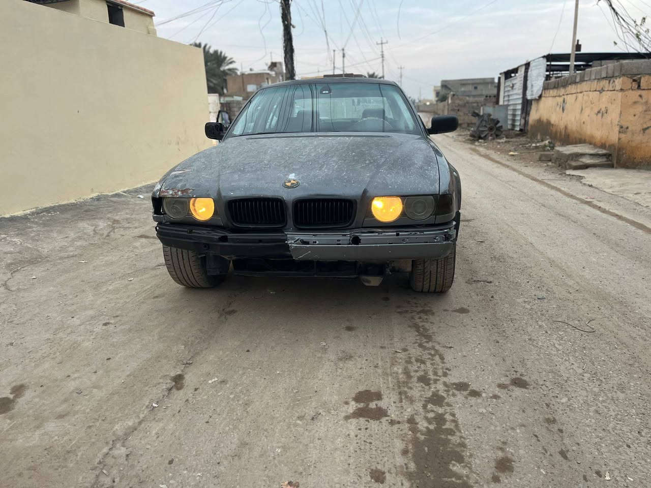 سلام عليكم شباب بيم خفاش رقم دهوك مودل] 95}  سياره شرعي ماله متوفي محرك 8سلندر محرك وكير شرط مال كصه نشاط فول تحرك تاير  كهربايت كله شغاله 
تدفه شقاله  كشنات هتربيهن 🔥 (صدرامامي خلفي جديد تخم تاير جديد سياره عايزه بس دعاميه وبطانه باب سايق ]
سعر سياره 30 وبيه مجل مكان سياره صلاح الدين بلبيجي رقم صاحب سياره ***********
