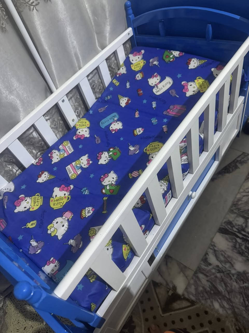 كاروك طفل ما مستخدم فقط مشدود ومابي اي ضرر
مكان حله اطفيل 
*********** 
السعر ٦٠ قفل لان مو بس الكاروك هو ولدوشك مالته
