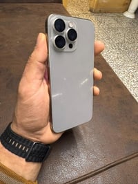 ايفون 15 بروماكس • ٢٥٦ • بطارية ٨٥%