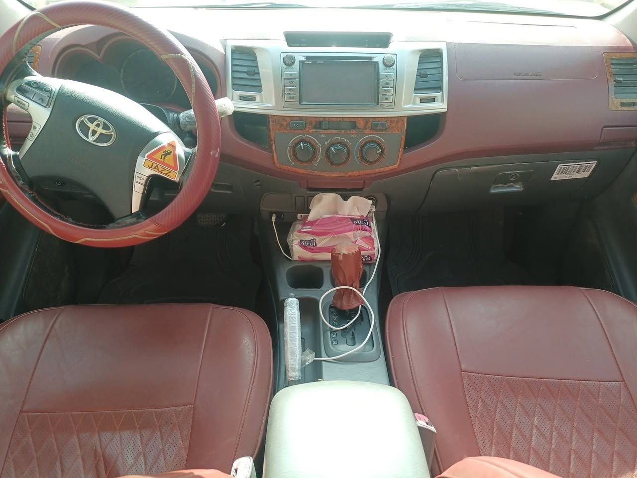 يا الله للبيع بيكم  هايلوكس موديل 14شاصي 19 كويتي  اوتماتيك رقم ميسان تحويل مباشر مكان السياره بغداد السعر 170 وبيهه مجال
*********** 
‏‪***********‬‏
