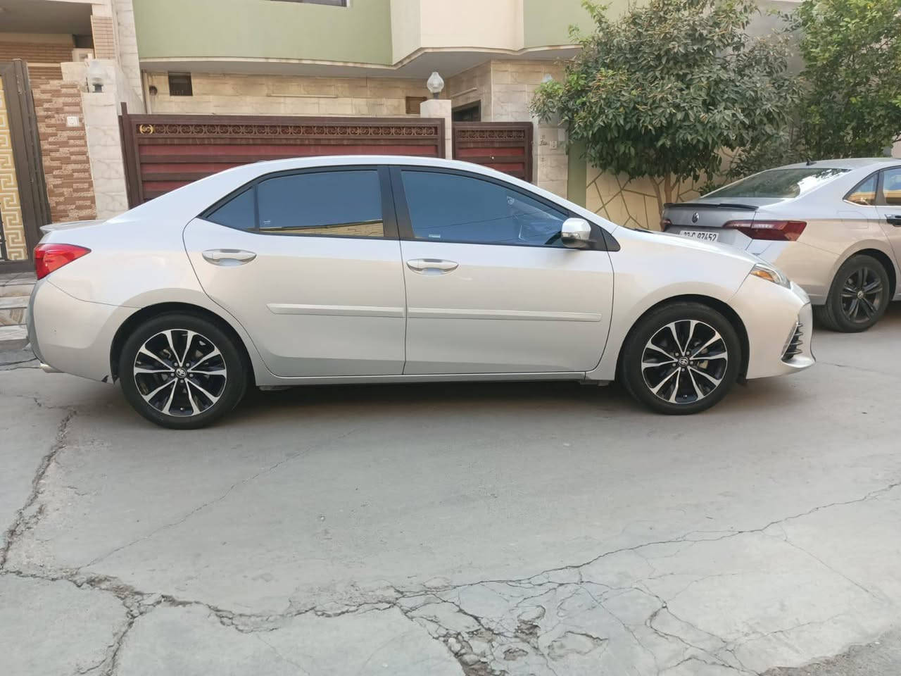 كورلا 2019SE
مكلف بالنشر خاص ما اجاوب
فتحة سلايت
رادار
تحكم استيرن
تشغيل بصمة
نظام ترحيب
كشنات جلد
رقم جديد
يده بصمة
زينون عالي وناصي
مثبت السرعة
نظام قيادة ايكو
مكينة والكير بشرط
حساس اطارات
ويل كروم
بك لايت ليد
مانع الانزلاق
مثبت السرعة
اشاير بالمراية مرايات هيتر صدر أمام والخلفي جديد بالشرط
ايرباك بشرط 
تعديل وبخ في امريكا جامرلغ خلفي طرف السائق 
 + تعديل قطعتين بارد باب والهلال بدون دواخل وبدون ايرباك مكاني كركوك السعر ١٦٥ وبي مجال  للاستفسار ***********
