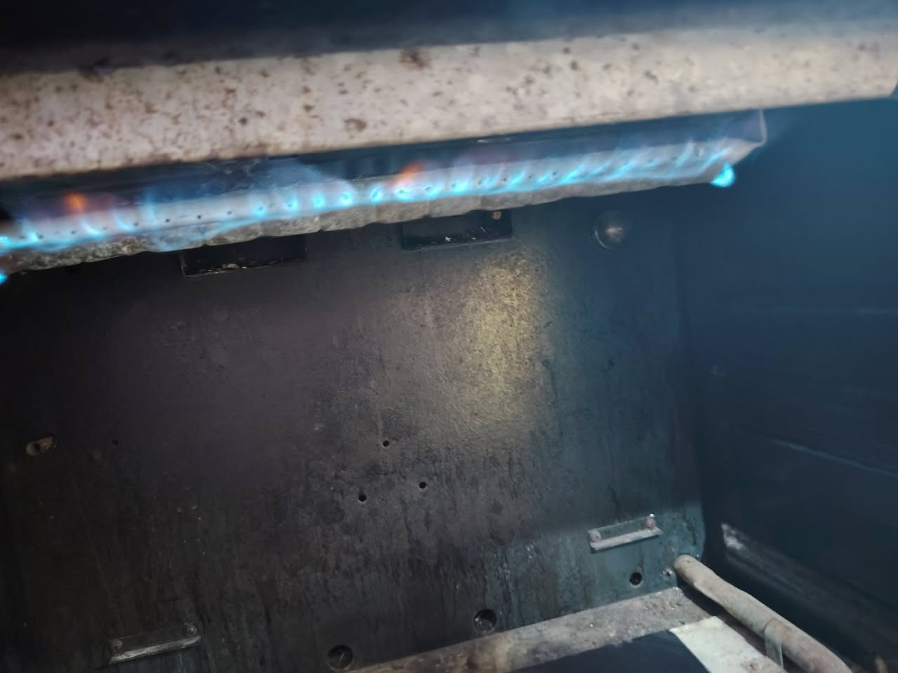 مساء العافيه حبايبي يوجد طباخ كريازي باب اول مستخدم بس نظيف مثل لي بصور فرن شغال اريده ب 300 وبي مجال بسيط


**إذا كنت صاحب هذا الإعلان وتريد حذفه لأي سبب، رجاءا أرسل رسالة إلى الدعم الفني**