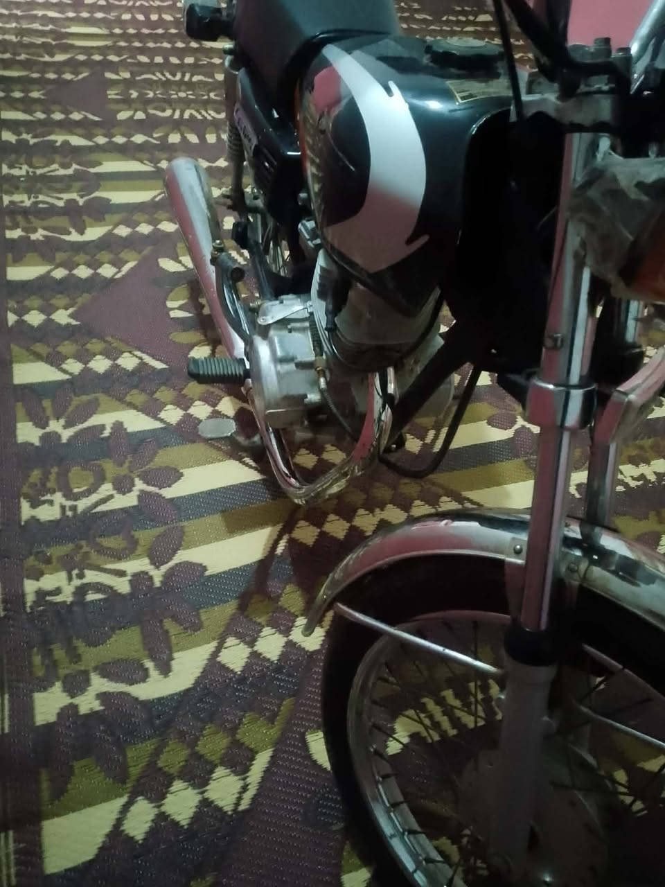 سلام عليكم درجة لبيع نضيفه بدون  شاصي نامه كصبت متوصطه سعر 400ويه مجال قليل


**إذا كنت صاحب هذا الإعلان وتريد حذفه لأي سبب، رجاءا أرسل رسالة إلى الدعم الفني**