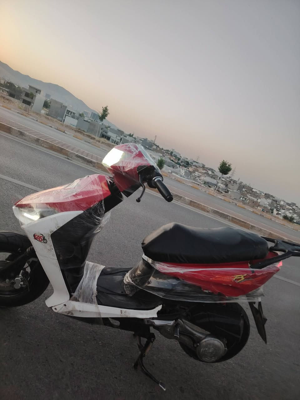 سڵاو لە دۆستان و برایانی ئەزیز ئەم ماکسە بۆ فرۆشتن زۆر پاکە و هیچ کێشە و موشکیلەی نییە 250دینار مەسرەفی
سڵاو لە دۆستان و برایانی ئەزیز ئەم ماکسە بۆ فرۆشتن زۆر پاکە و هیچ کێشە و موشکیلەی نییە 250دینار مەسرەفی
زۆر زۆر بەقوەتە دار و بەردی تازەیە.

بە سعری داشقە و پاسکیل شەحن نرخی 285 هەزار معامەلە شوێن سلێمانی شارەوانی:موشتەری یەکسەر نامە بنێرە ئەدمین❤️


**إذا كنت صاحب هذا الإعلان وتريد حذفه لأي سبب، رجاءا أرسل رسالة إلى الدعم الفني**