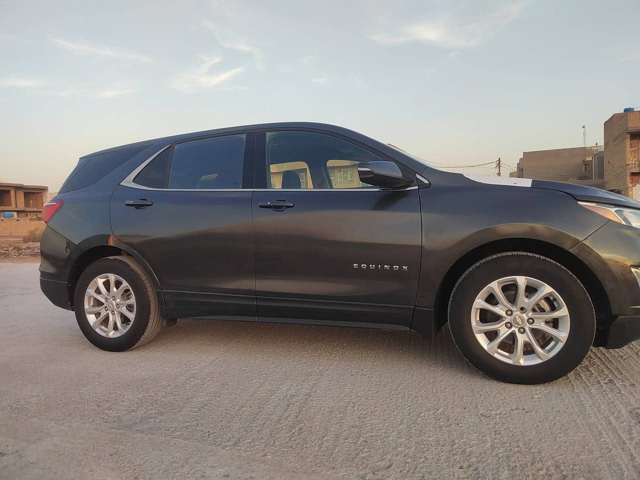 السلام عليكم لبيع كوينكس موديل 18 / 5بصمات جنطه كهرباء كشنات تدفئه تبريد حادثهه سرقه ٣ قطع بدون دواخل وهنا صار بيهه صبغ قطعه يعني ٤ قطع السياره جاهزه ماشيه ١٨٠ الف كيلو مو ميل رقم بغداد تحويل مباشر مشروع وطني السياره جاهزه من كل النواحي تبريد تدفئه السعر 118 وبيهه مجال لشراي مكان  السياره واسط الكوت مركز المدينه رقم الهاتف ***********
