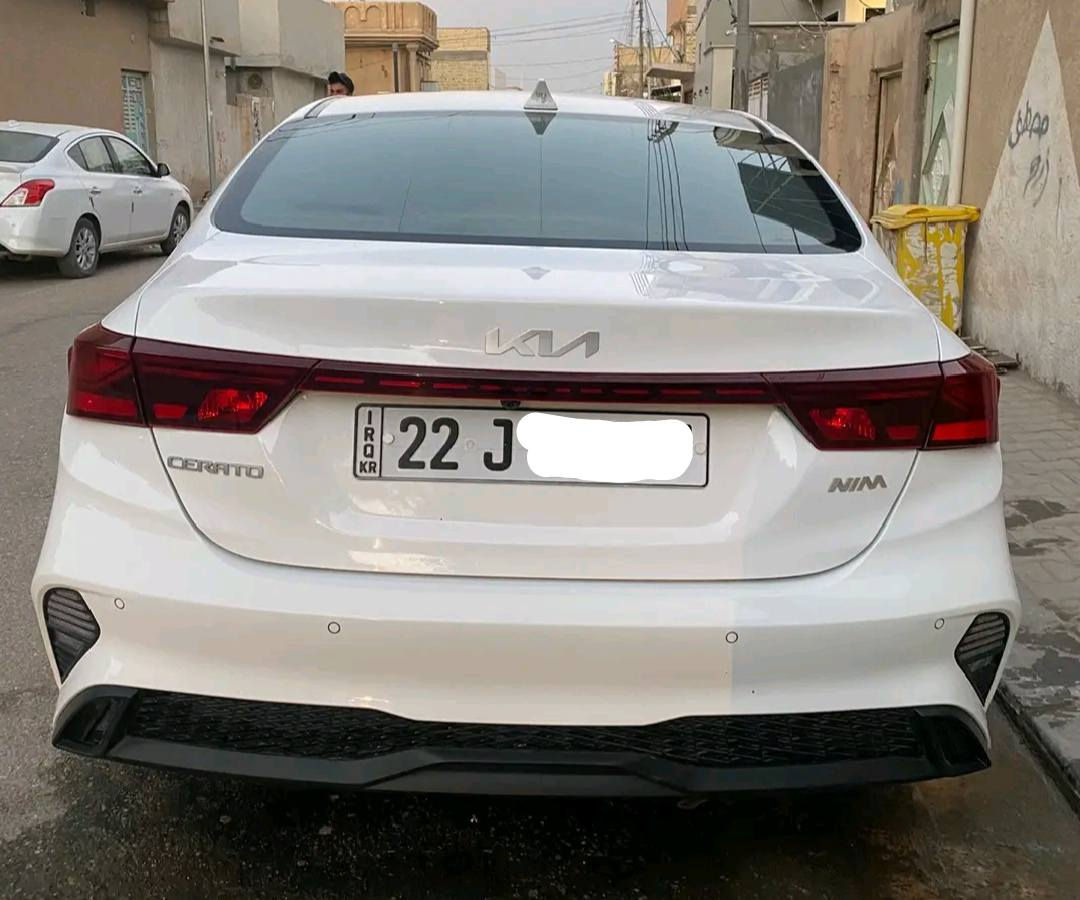 سلام عليكم.                                                                سيراتو 2024البيع السيارة جديدة كلش حلوه مقفولة كفالة عامة ماشية 24 تعتبر زيرو فول مواصفات مكينة 2000 سعرها. 200  الاتصال على الرقم : ‏‪***********‬‏.  راسلني خاص وضا الخاص ماكو علق واني اراسلك مكاني بل نجف
