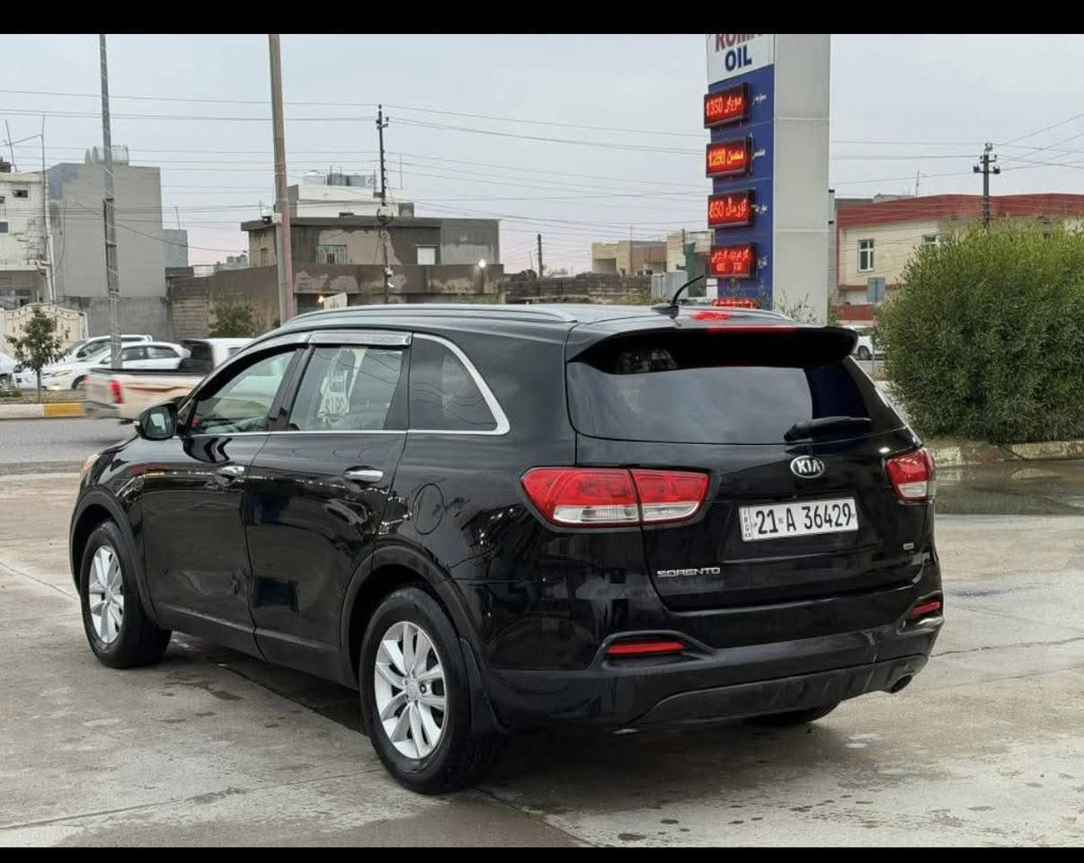 السلام عليكم
للبيع كيا سورنتو موديل، 2017 محرك gdi خمسه راكب السعر 140 وبيه مجال او مراوس بسورنتو 14 

باقي التفاصيل عل رقم 

واتساب فقط ***********
