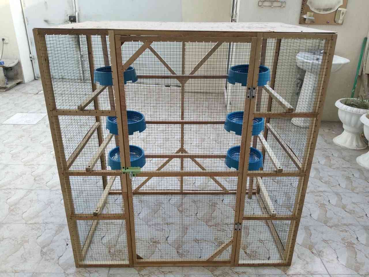 سلام عليكم مرخصة الادمن متاح قفص شغل جديد درجة اولى يتفصخ براغي مع ترايش قياسات العرض 120 ارتفاع 120 نزال 75 مكان بغداد الحريه سعر خاص او اتصل على الرقم وتدلل

***********
