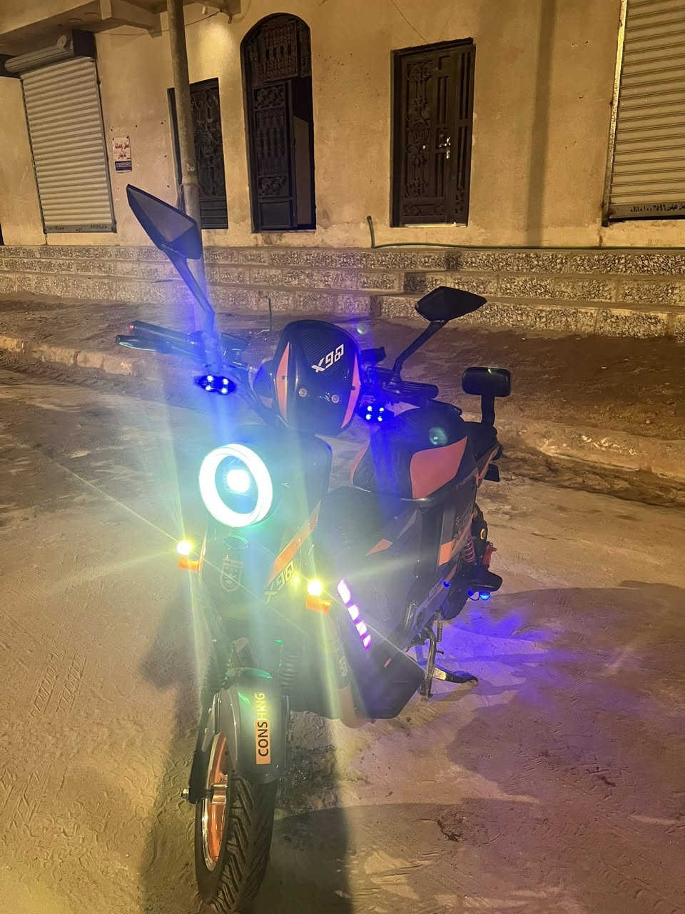 دراجه شحن x900للبيع دراجه اخت الجديده استعمال شهر أشاير نشارت كله بلاديات لايت عالي ناصي منفذ شحن موجود بيها شاحنتها هيه والباكيت موجوده سويجين بصمتين دراجه بس التاير الوره مبدله كلشي بيها بلادي عنواني بصره جبيله سعرها 525بيها مجال حك الجيه رقمي ***********
