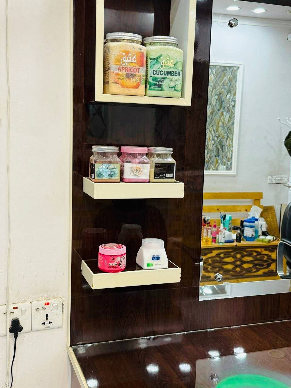 متاح ميوزه حلاقه ثنين  انديف امرايه اصليه كوت العزه جديده ***********
