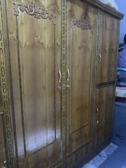 صاج  جديد استخدام قليل ب 300 بل شعب ***********
