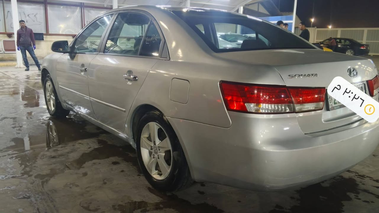 هونداي سوناتا 2008 دخول جديد كص جنطه غاز اصل يعني انسه صرف محرك كير حداده تبريد كله بشرط ترايك زيرو َاشي قليل السعر ٤٢ بيها مجال حك جيه مكان نجف للاستفسار ***********
