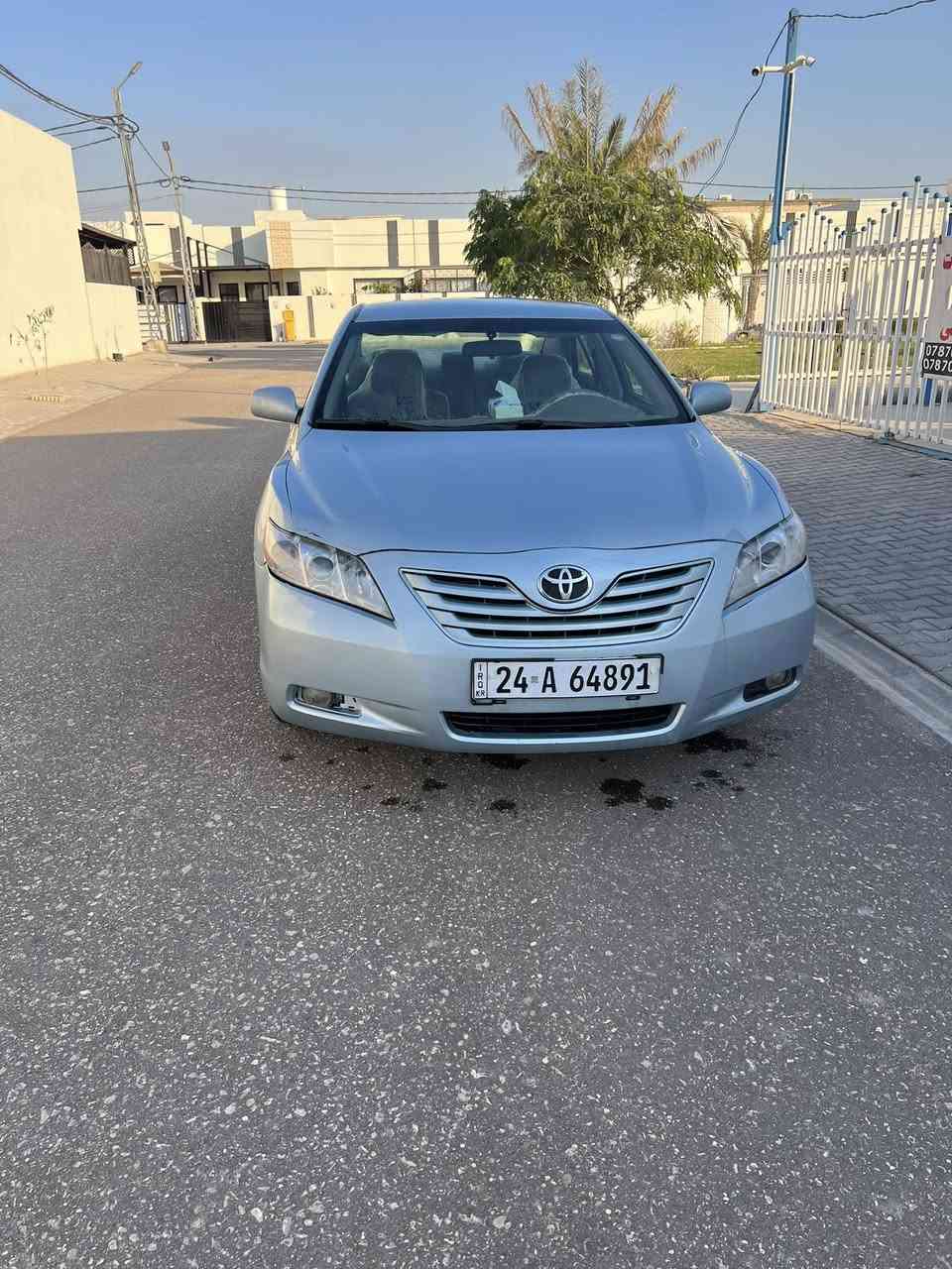 السلام عليكم
كامري مديل 2009 وارد أمريكي 

السياره كلين كفاله عامه من الضربه والصبغ والتبديل 

السياره على وضع الشركه 

كير محرك جديد محرك 4 اسلندر 2400 

تخم تاير جديد حداديه جديده تبريد ثلج ❄️

المواصفات نص كشن كهرباء 

مكان السياره النجف السعر 100 وبيه مجال قليل 

الاستفسار اكثر الاتصال على الرقم ***********
