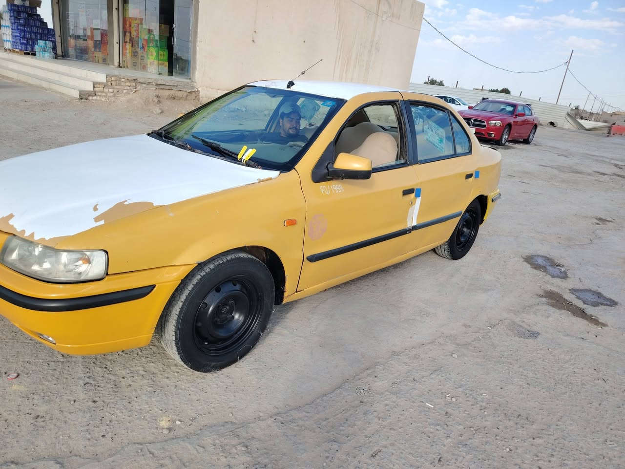 سلام عليكم سمند للبيع 20011 سياره خير من الله محرك وكير شرط لا تنقيص ولا تبخير سنويه جديده تستلم صافي مصفره هيئه وغرامات ربع ما عليه سياره ما تحك راسك من وراهه كبل لشارع الله شاهد سياره شوفت عينك فدوه ول مو شراي لا يتصل سعرهه 32 وبيه مجال هاذه رقمي *********** واني خادمكم
