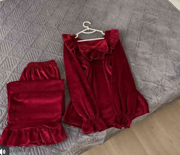 السلام عليكم زبوناتي الغاليات سوتلكم عروضات ع التراكات ع عشره ادللوو علينه لمدة اسبوع توصيل كربلاء باقي محافظات العراق للحجز واتساب ***********
