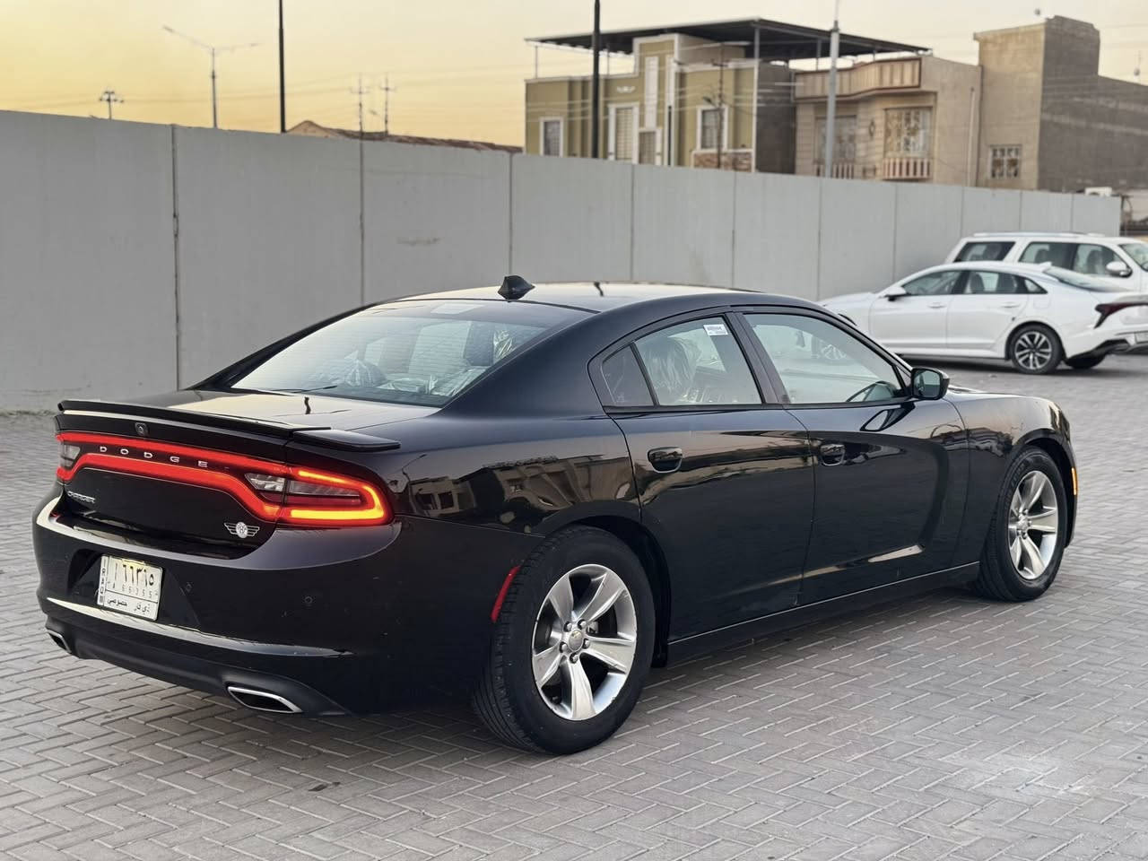 جارجر 2017 اصل باسمي حادثه طخه بالجاملغ الامامي ومصلح بدون ايرباك وبالعراق صار بيه باب صبغ  السياره مامشتغله ع الخط استخدام شخصي رقم ذي قار باسمي سنويه لل2028 جاهزه من كلشي سعر 174 للاتواصل ***********
