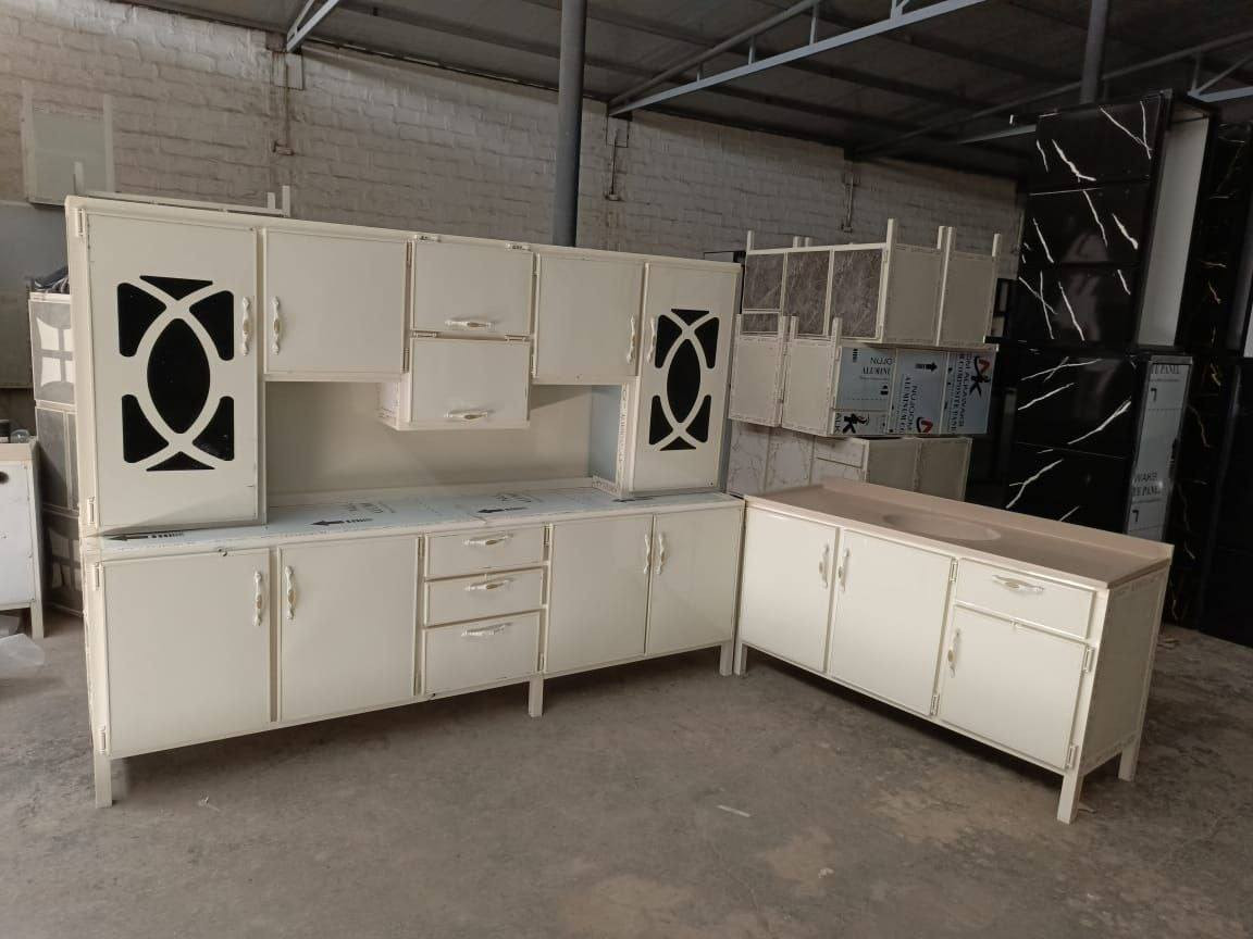 كاونتر. مترين. ونص. ارضي. وملحق. مع السنك. متر ونص. مرمر السعر 375 الف خدمه توصيل متو


**إذا كنت صاحب هذا الإعلان وتريد حذفه لأي سبب، رجاءا أرسل رسالة إلى الدعم الفني**