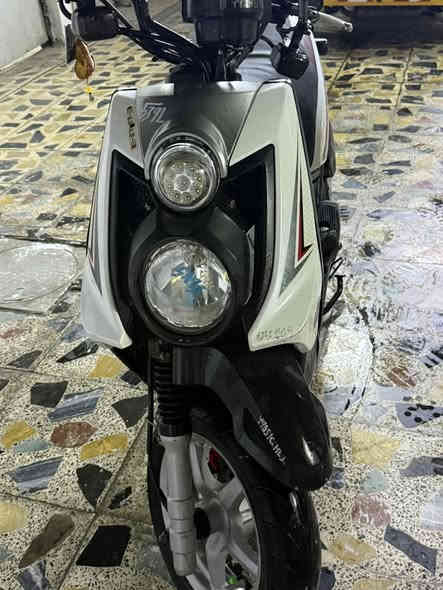 السلام عليكم سكنس جبلي قبل شهر نزلتها بعدهي رمبه مكفوله كفاله عامه حته من البنجر محرك كفر ختم واحد بعدهي لوك السعر خاص او تتصل وتدلل *********** مدينه الصدر
