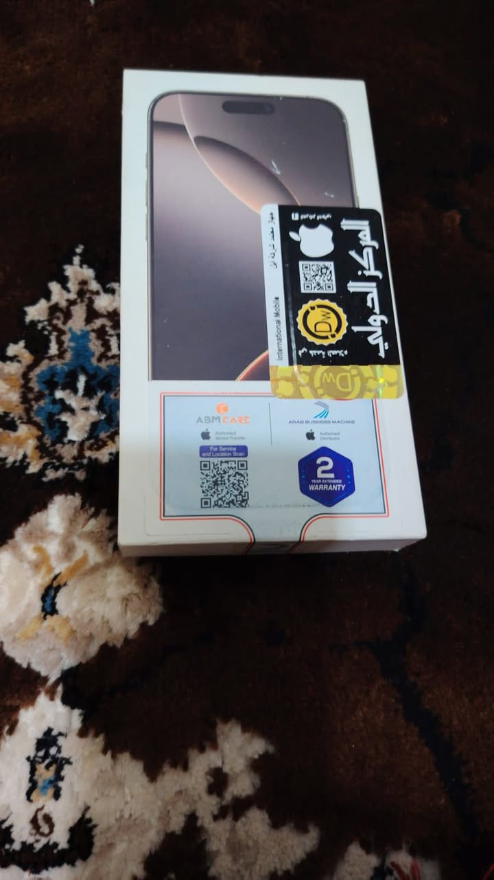 آيفون 16بروماكس بطاريه 100
عداد دورات18جهاز مستخدم 10ايام فقط
***********
