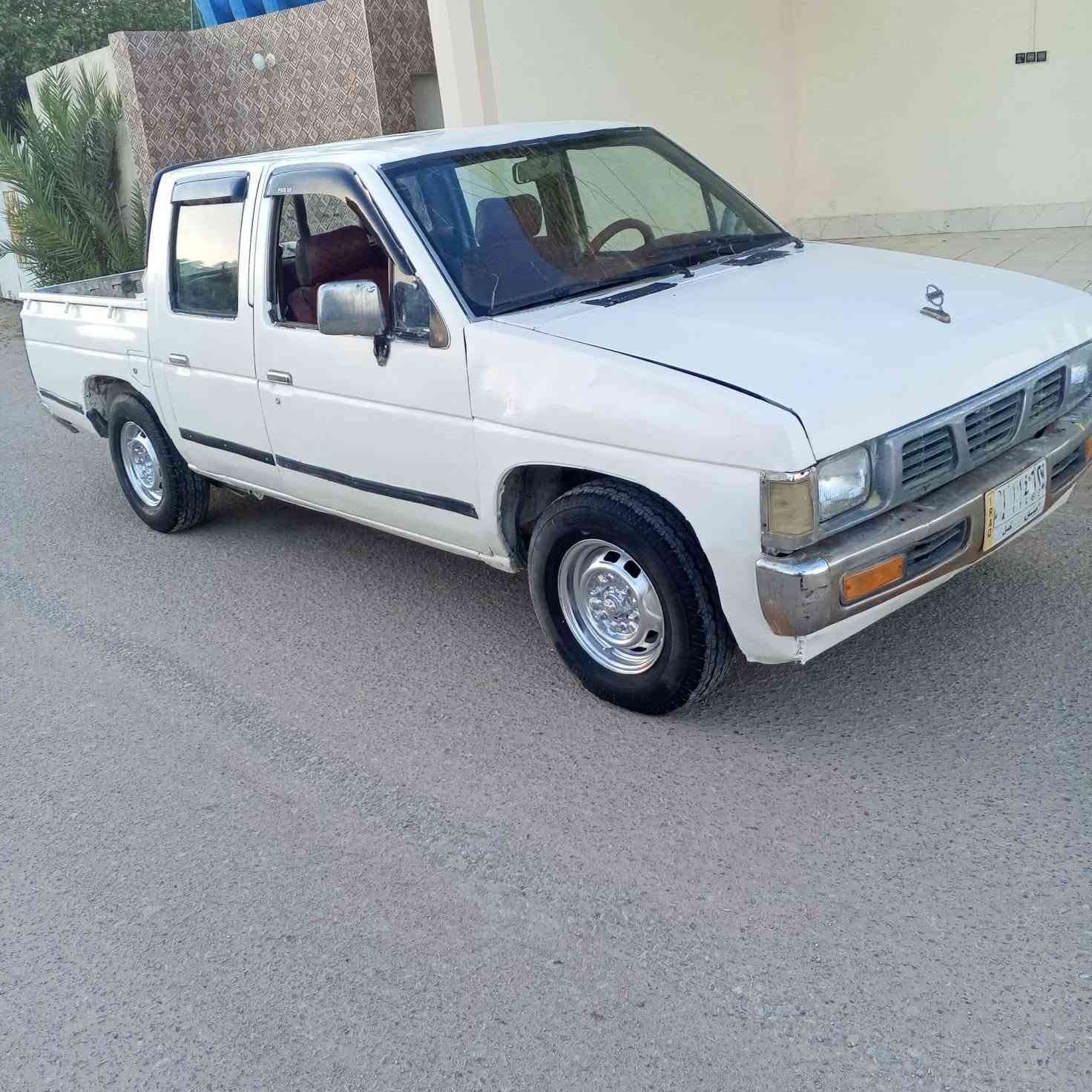 السلام عليكم اخوان للبيع بيكم نيسان موديل ٩٥ سياره جاهزه محرك ونجي سته حاويه كير نضيف رقم ميسان مشروع وطني راعيه موجود بل ناصريه مكان السياره ناصريه مركز رقم التواصل  ***********
