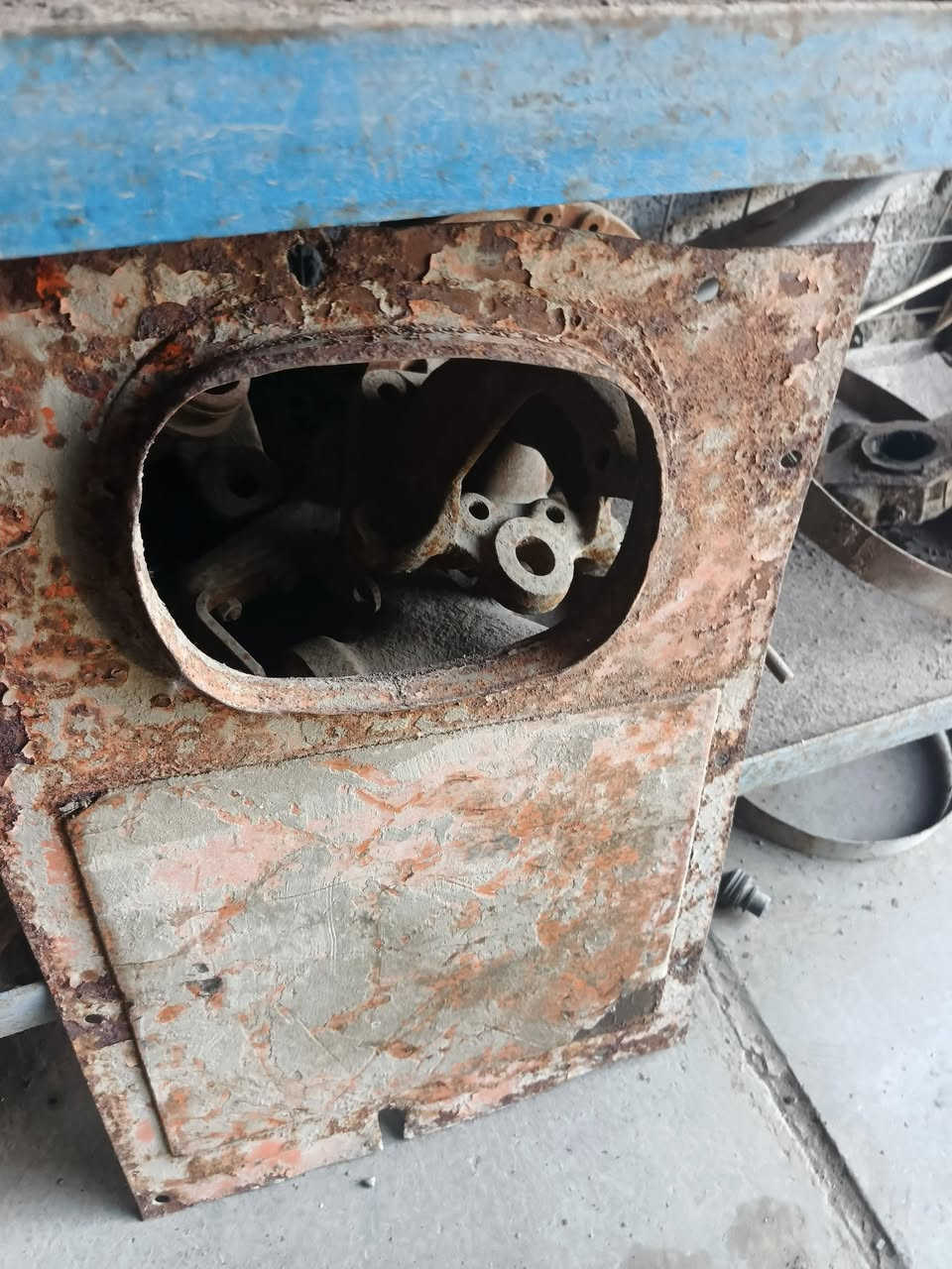 السبيكة مان بوز اصلي عنوان بغداد جرف نداف محل قيصر تصال ***********
