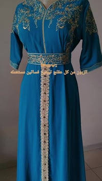 فستان • مقاس L • توصيل بسمايه