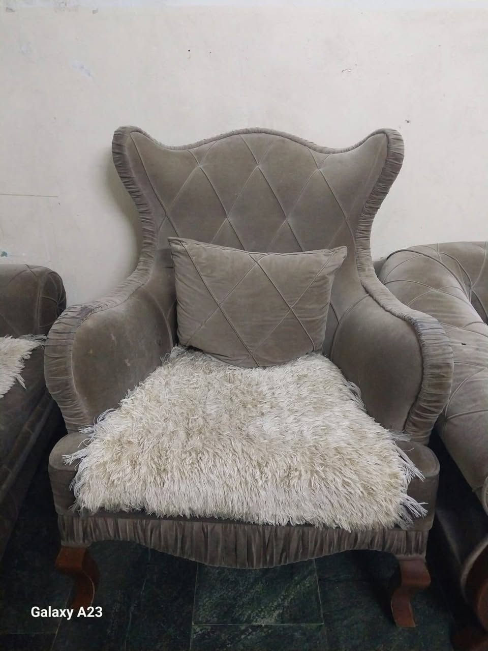 سلام عليكم 
تخم ١٠ مقعد للبيع 
المكان كاظميه 
السعر ١٢٥ 
ابو فاطمة 
***********
